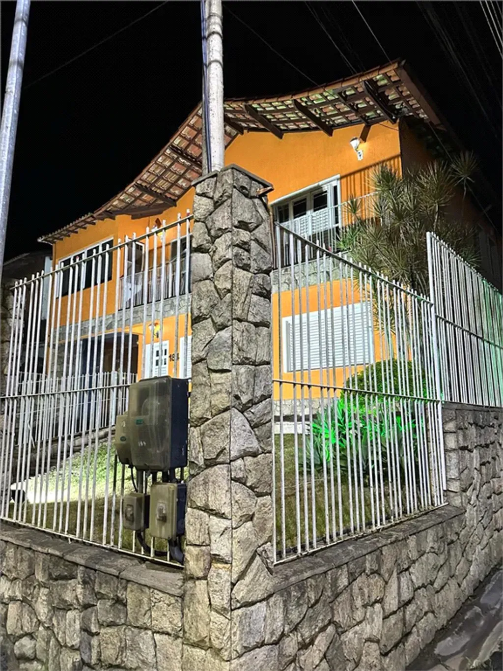 Casa com 6 quartos, 280 m² - Vila Santa Cecília - Volta Redonda — foto 1