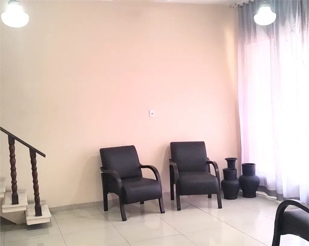 Casa com 3 quartos, 223,7 m² - Retiro - Volta Redonda — foto 2