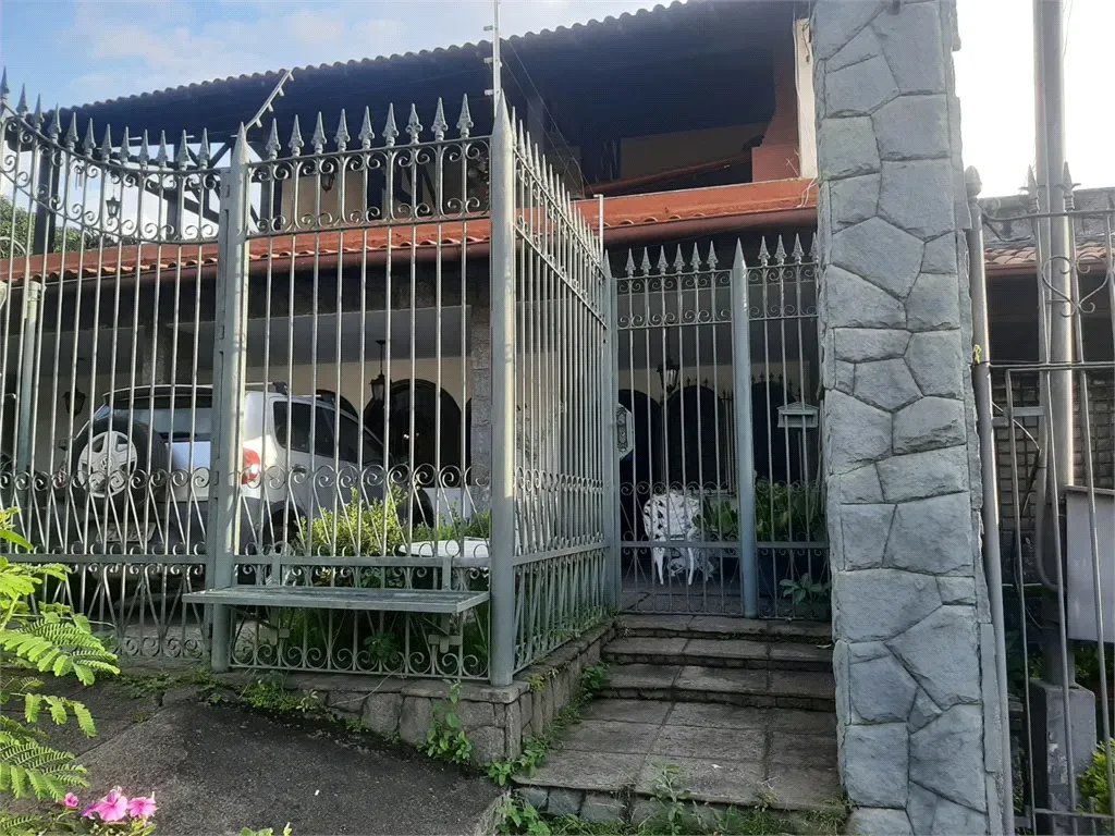 Casa com 6 quartos, 539,05 m² - Jardim Amália - Volta Redonda — foto 2