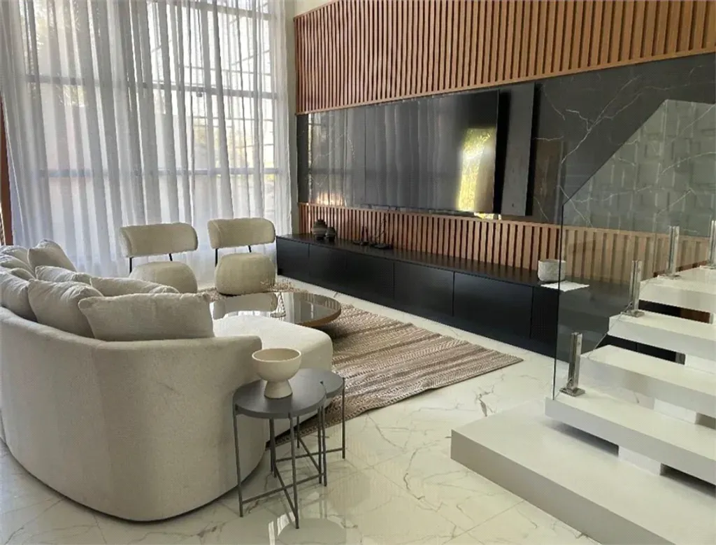 Casa com 4 quartos, 800 m² - Centro - Pinheiral — foto 2