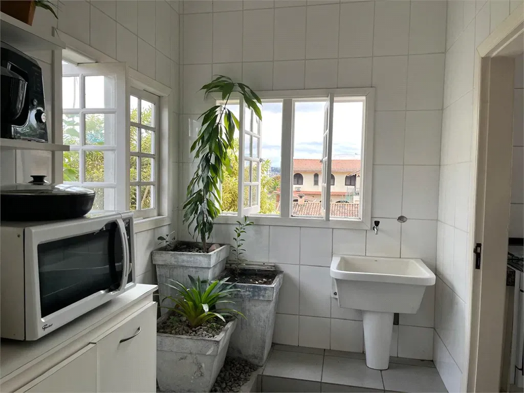 Casa com 4 quartos, 328,8 m² - Jardim Amália - Volta Redonda — foto 1