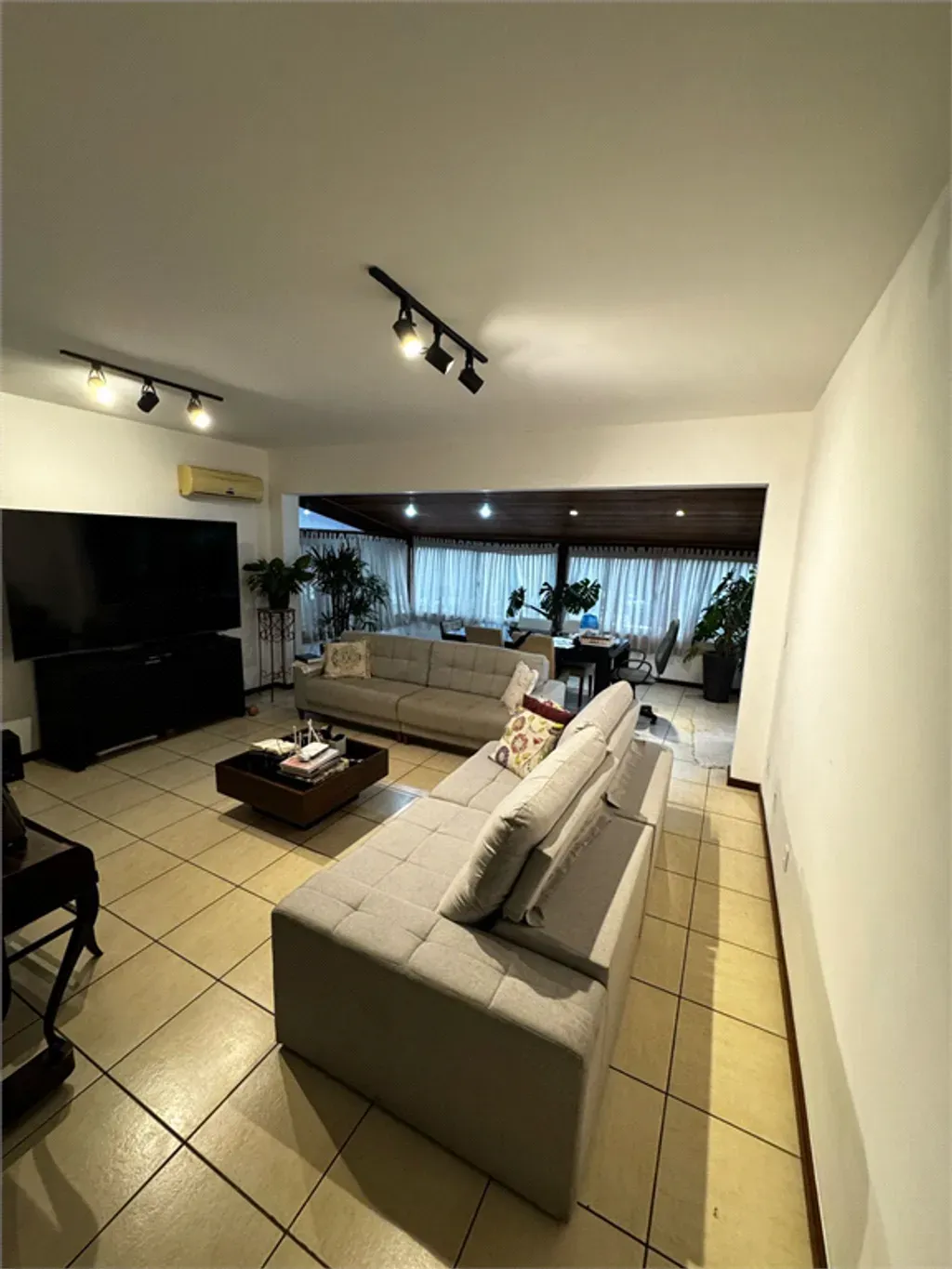 Apartamento com 3 quartos, 216 m² - Santa Rosa - Barra Mansa — foto 2