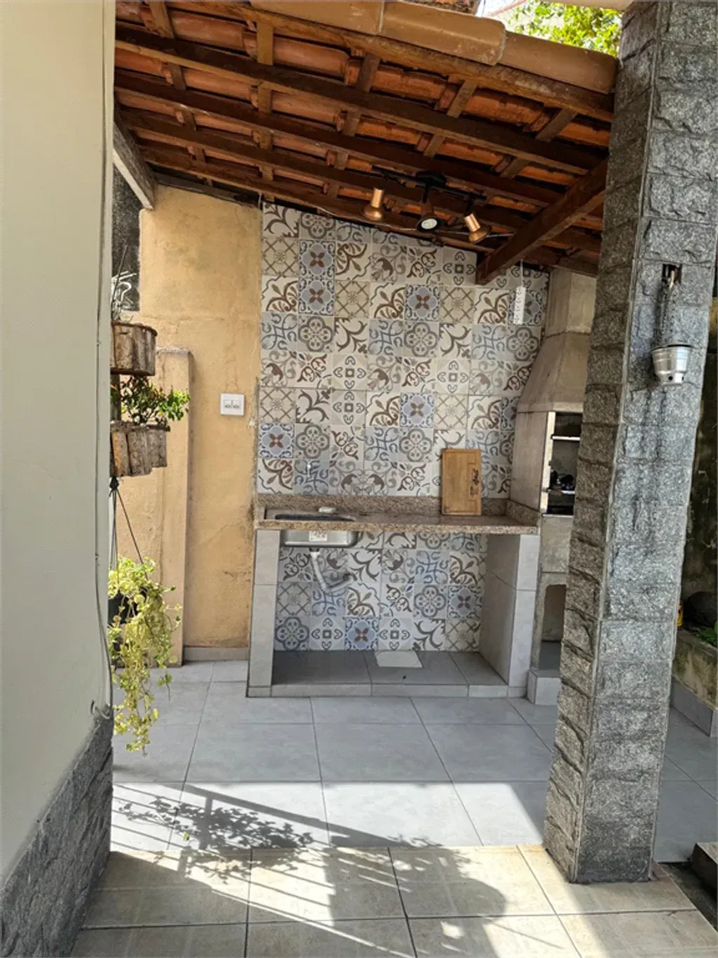 Casa com 4 quartos, 375 m² - Vila Mury - Volta Redonda — foto 4