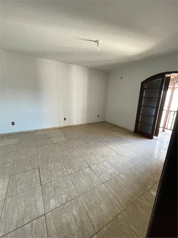 Casa com 4 quartos, 500 m² - Jardim Amália - Volta Redonda — foto 1