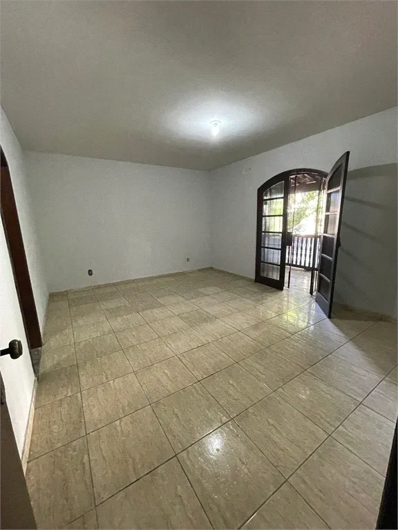 Casa com 4 quartos, 500 m² - Jardim Amália - Volta Redonda — foto 4
