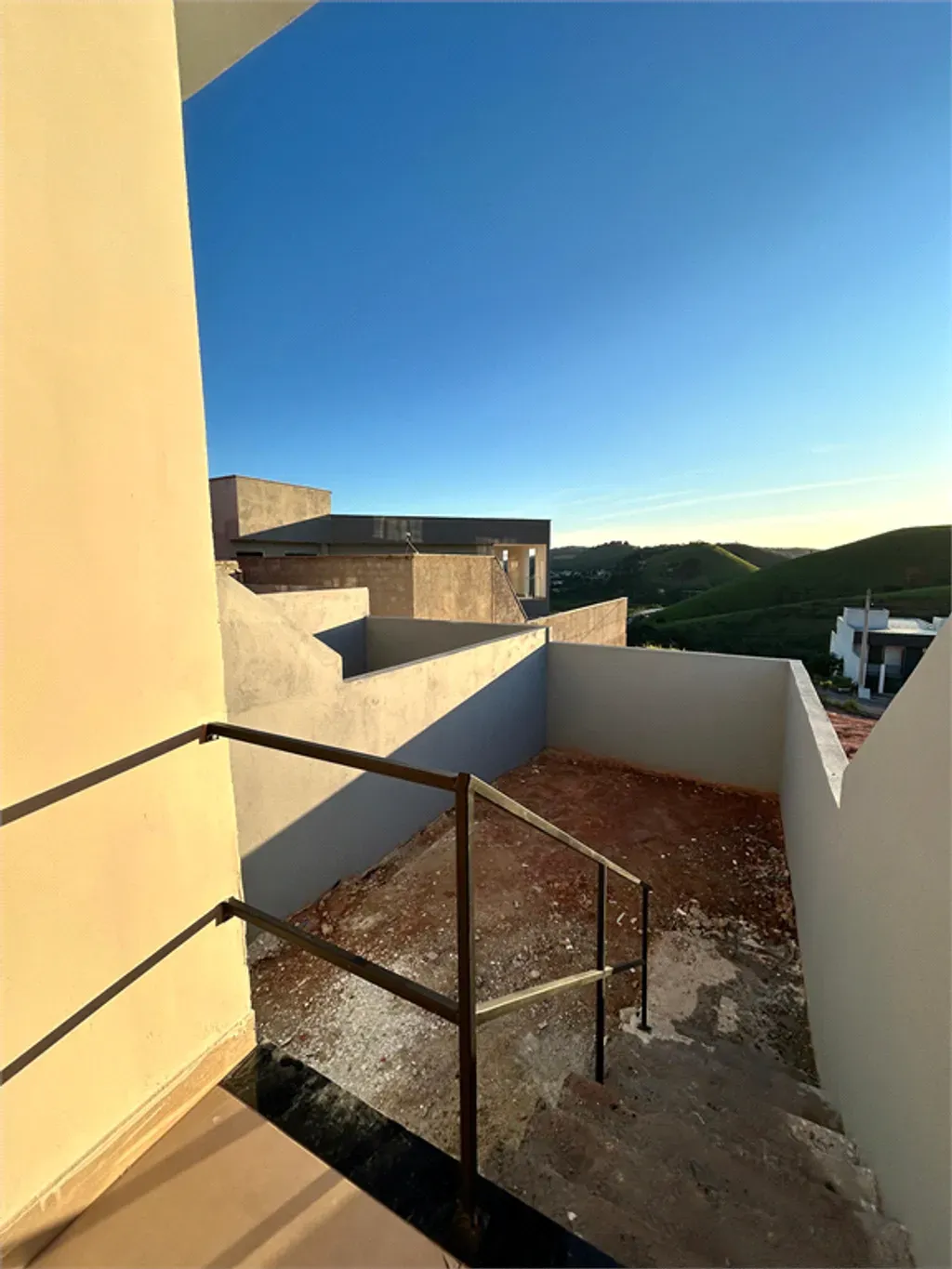 Casa com 2 quartos, 76,5 m² - Bairro de Fátima (Califórnia da Barra) - Barra do Piraí — foto 1