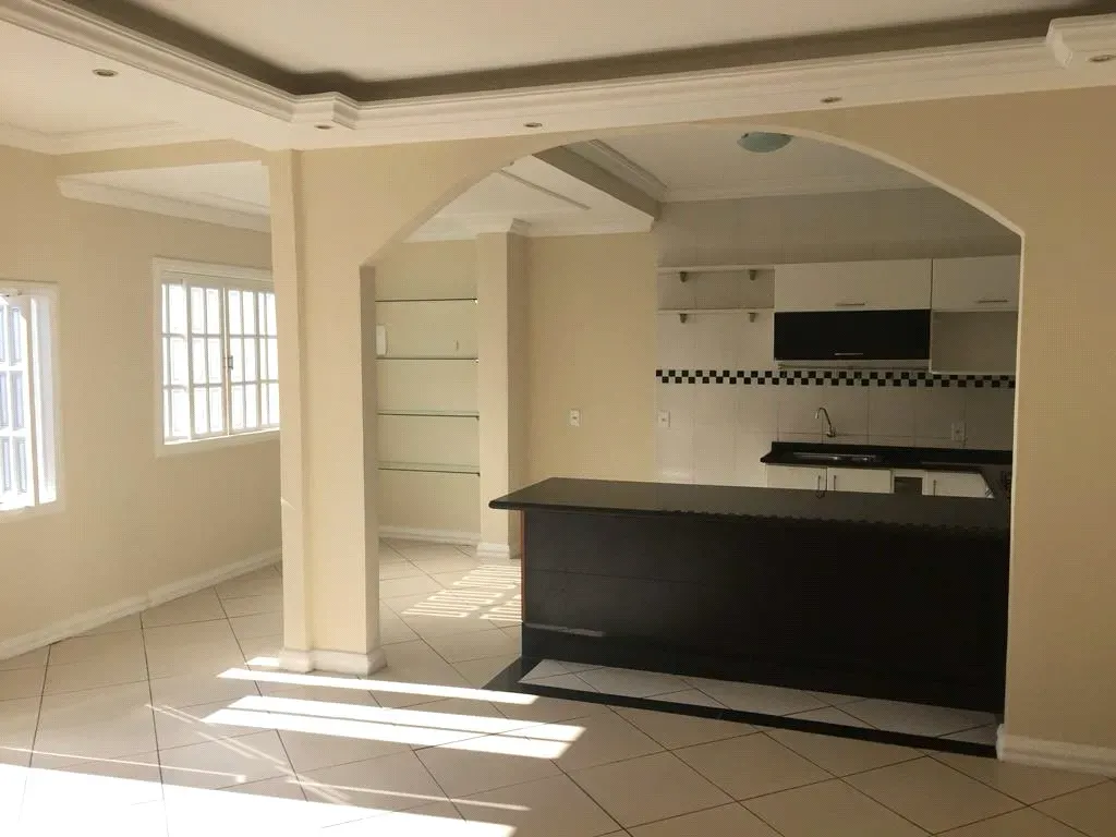 Casa com 6 quartos, 336 m² - Centro - Pinheiral — foto 7
