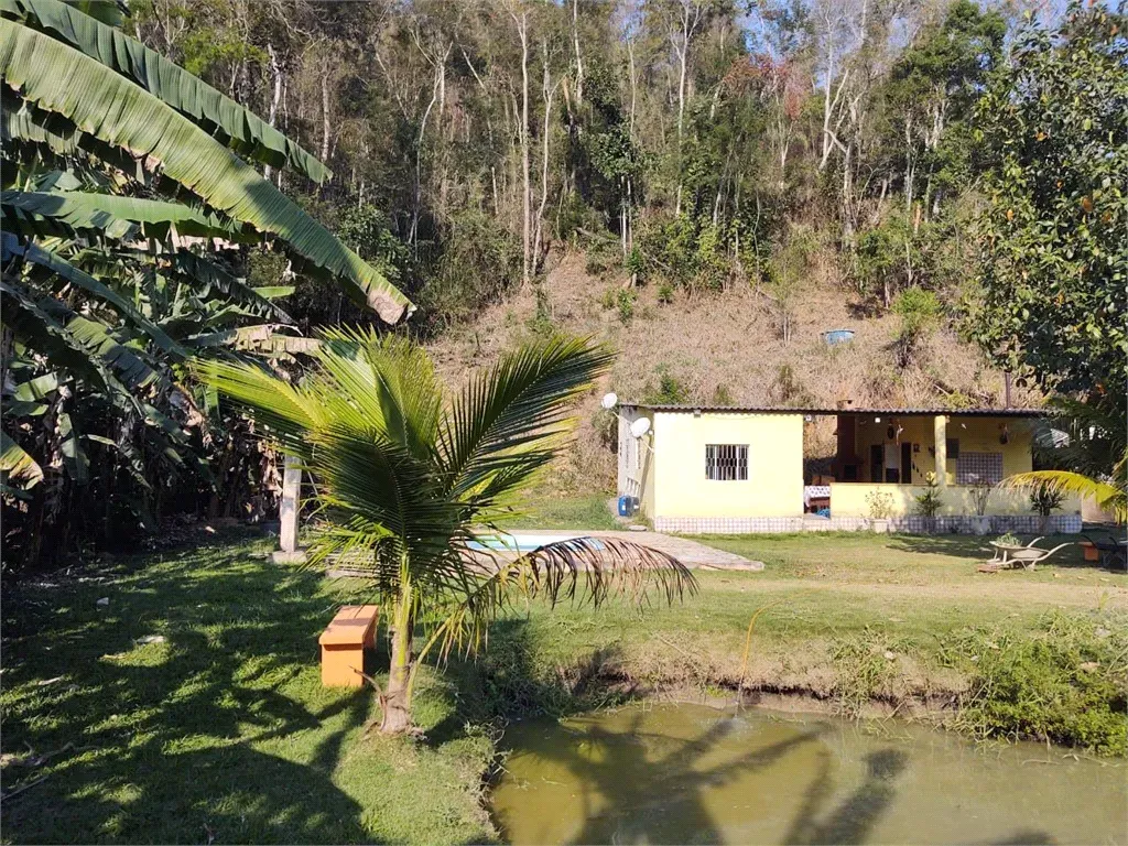 Rural com 2 quartos, 68 m² - Centro - Pinheiral — foto 1