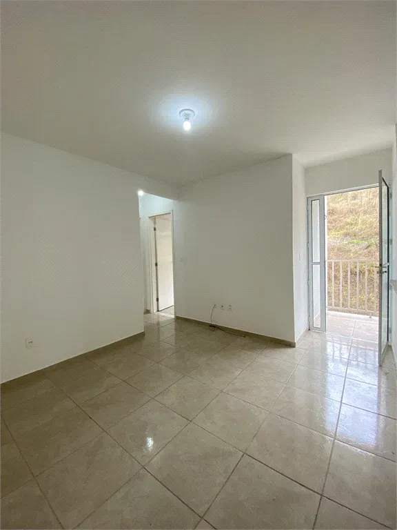 Kitnet com 2 quartos, 49 m² - Três Poços - Volta Redonda — foto 2
