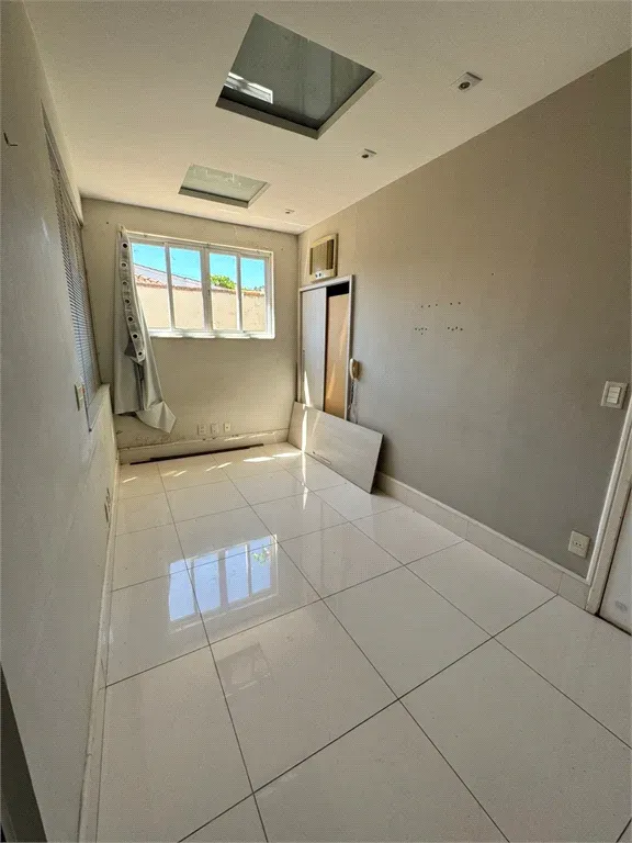 Casa com 3 quartos, 251,9 m² - Vila Mury - Volta Redonda — foto 7