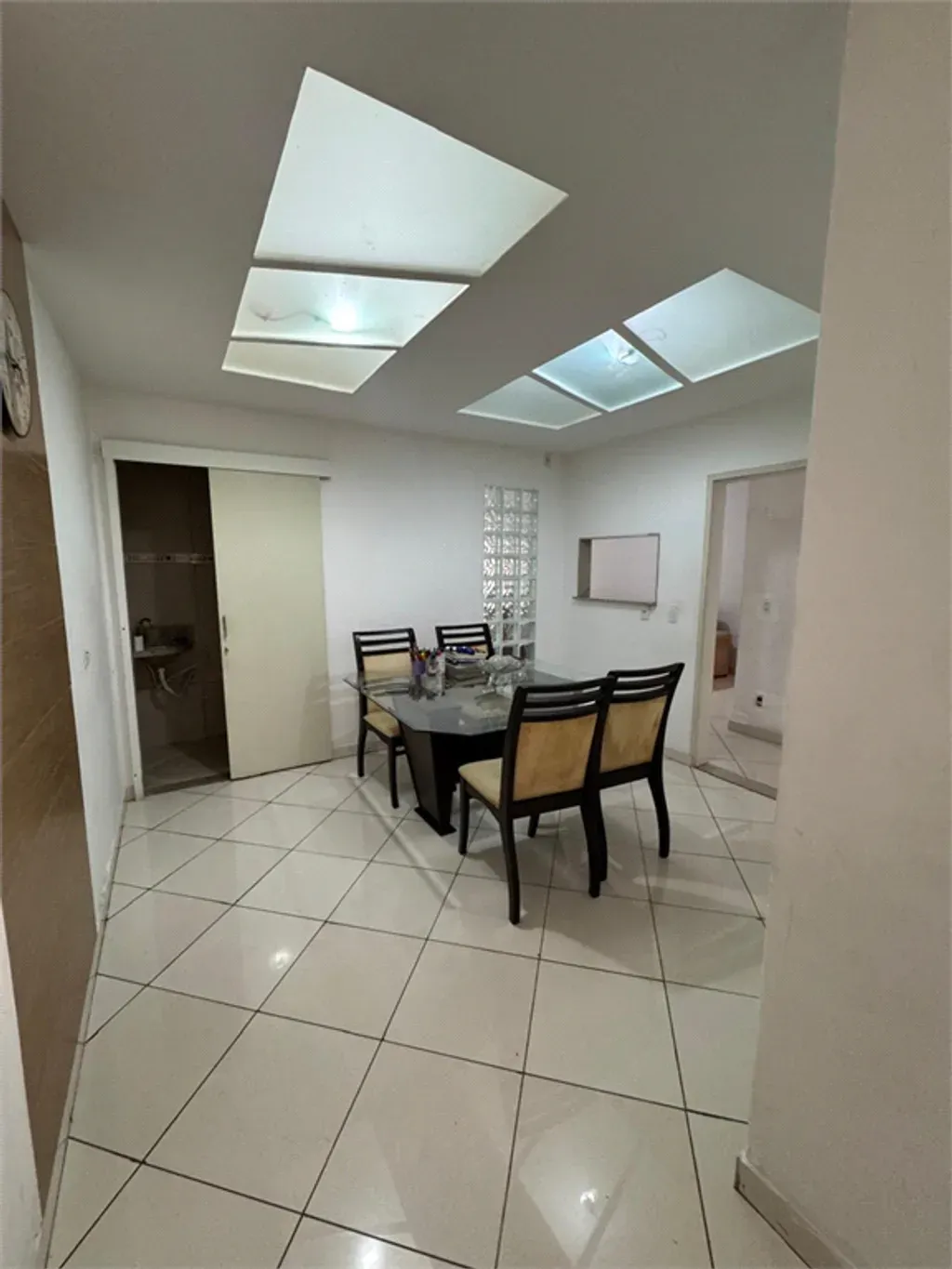 Casa com 5 quartos, 255,87 m² - Jardim Veneza - Volta Redonda — foto 11