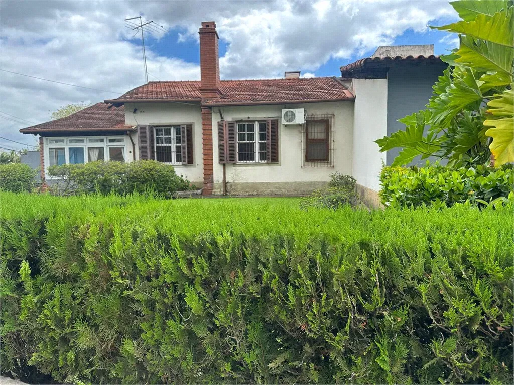 Casa com 6 quartos, 250 m² - Laranjal - Volta Redonda — foto 2