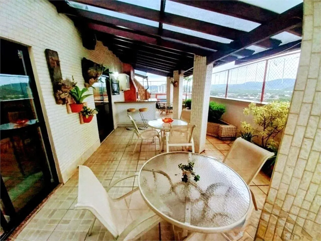 Apartamento com 4 quartos, 295,1 m² - Jardim Amália - Volta Redonda — foto 2