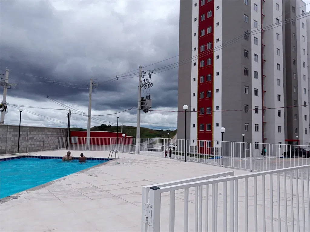 Apartamento com 2 quartos, 45 m² - Três Poços - Volta Redonda — foto 3