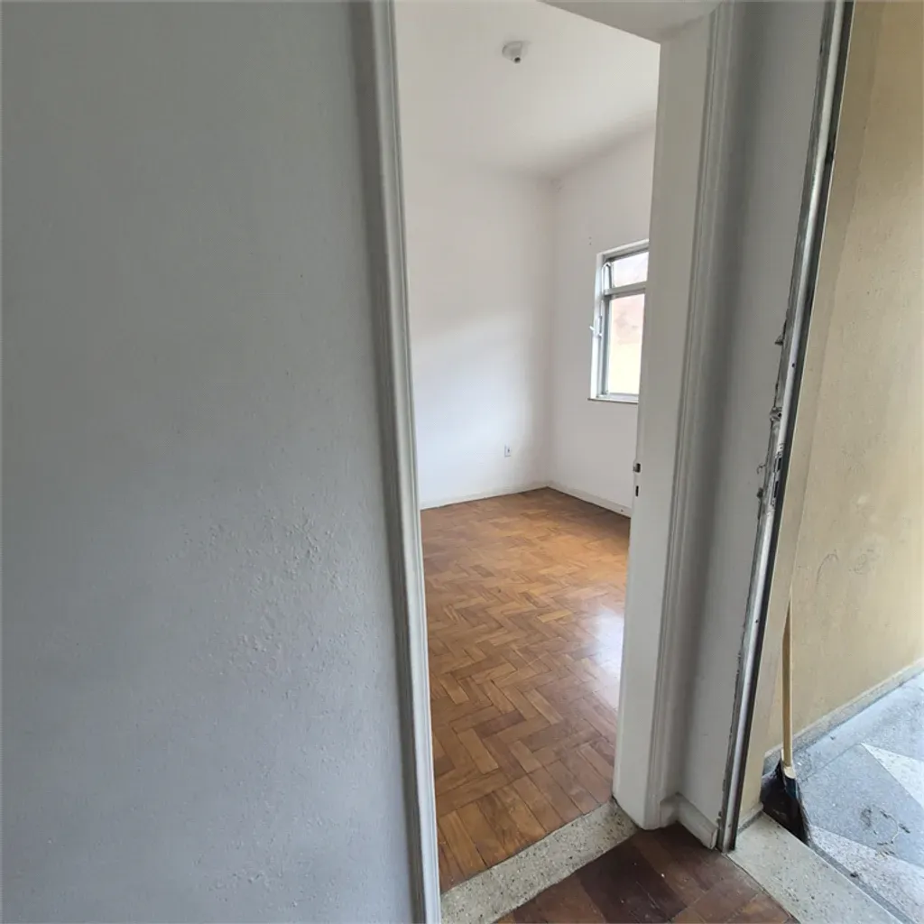 Casa com 4 quartos, 142,3 m² - Jardim Amália - Volta Redonda — foto 4