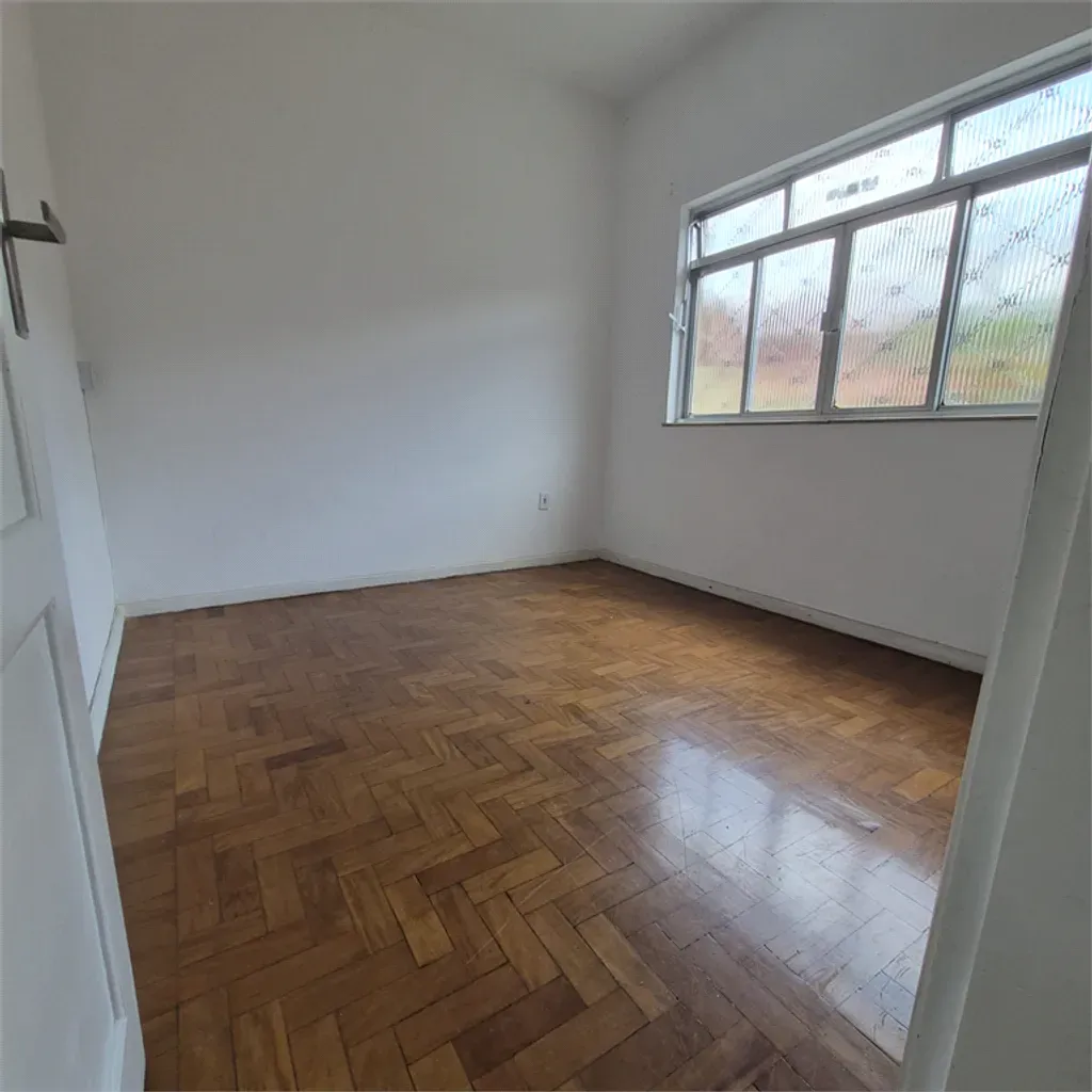 Casa com 4 quartos, 142,3 m² - Jardim Amália - Volta Redonda — foto 6