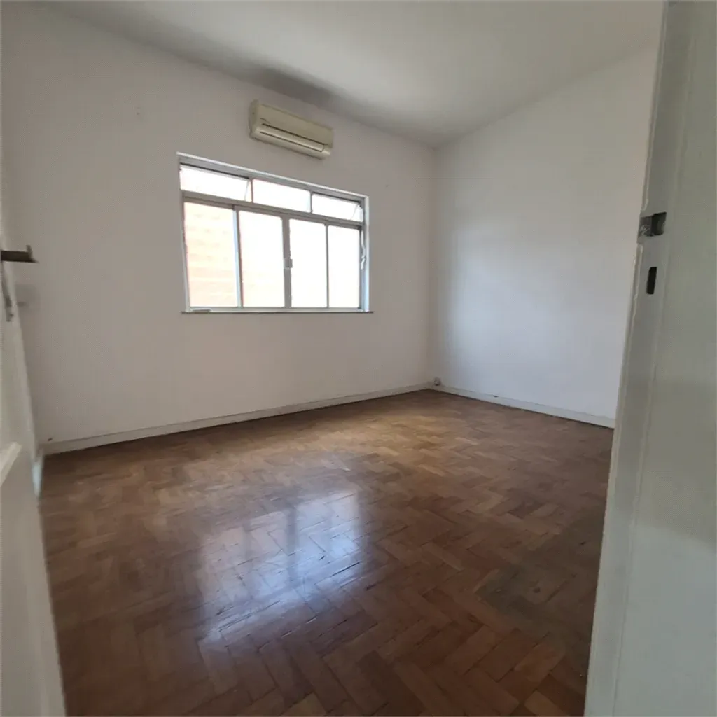Casa com 4 quartos, 142,3 m² - Jardim Amália - Volta Redonda — foto 9