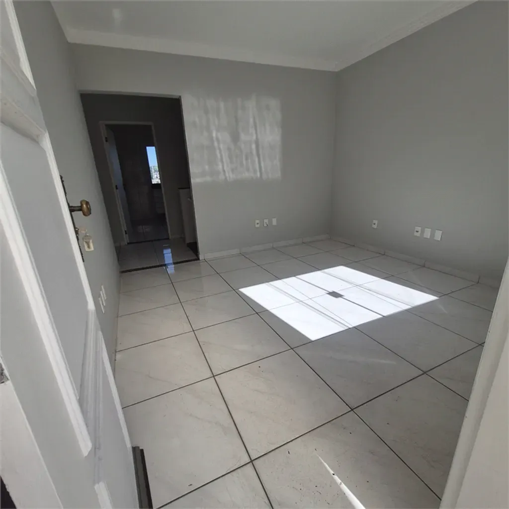Casa com 2 quartos, 96,6 m² - Duzentos e Quarenta e Nove - Volta Redonda — foto 3