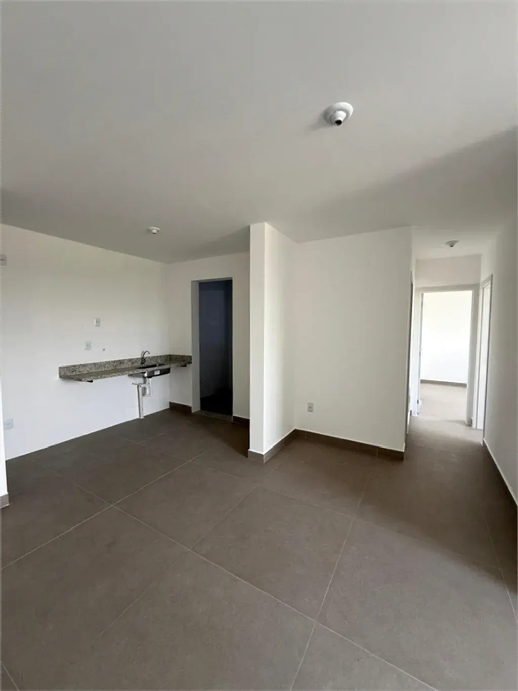 Apartamento com 2 quartos, 67 m² - Jardim Belvedere - Volta Redonda — foto 2