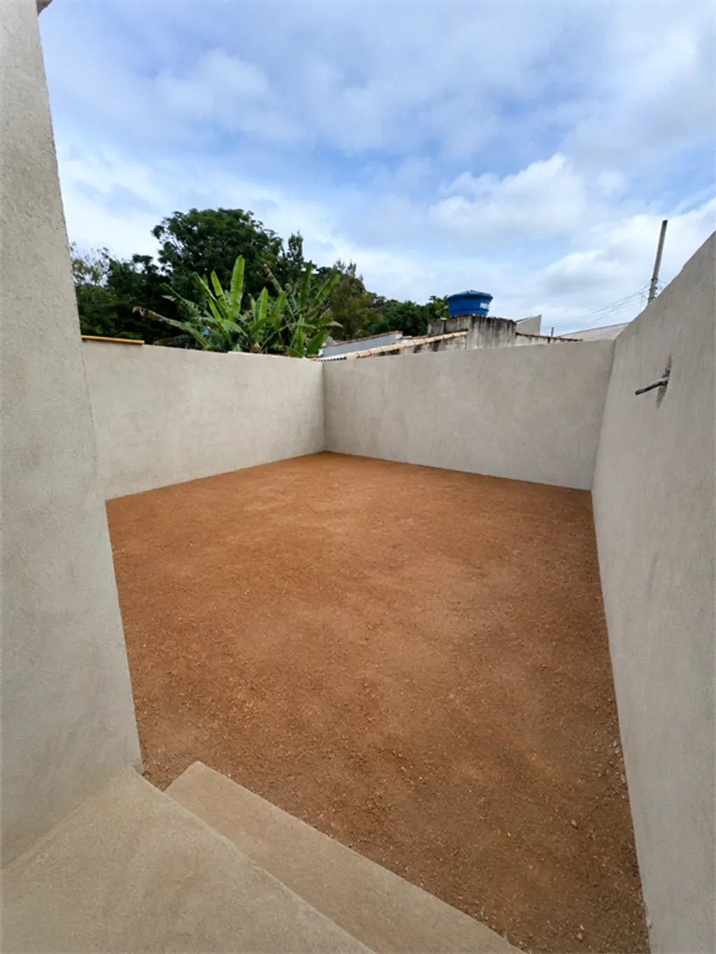 Casa com 2 quartos, 70,61 m² - Santa Rita do Zarur - Volta Redonda — foto 1