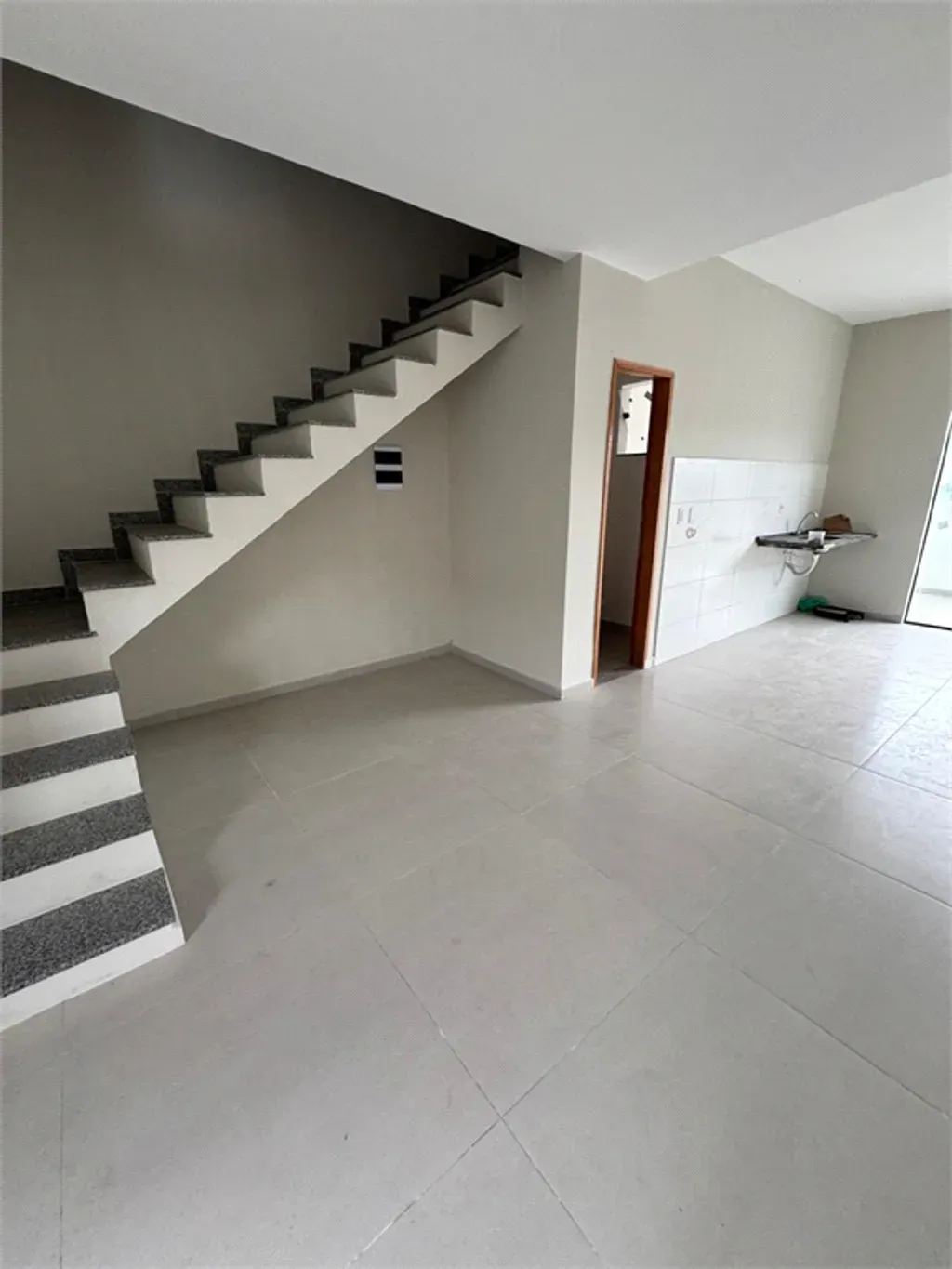 Casa com 3 quartos, 105,84 m² - Colônia Santo Antônio - Barra Mansa — foto 8