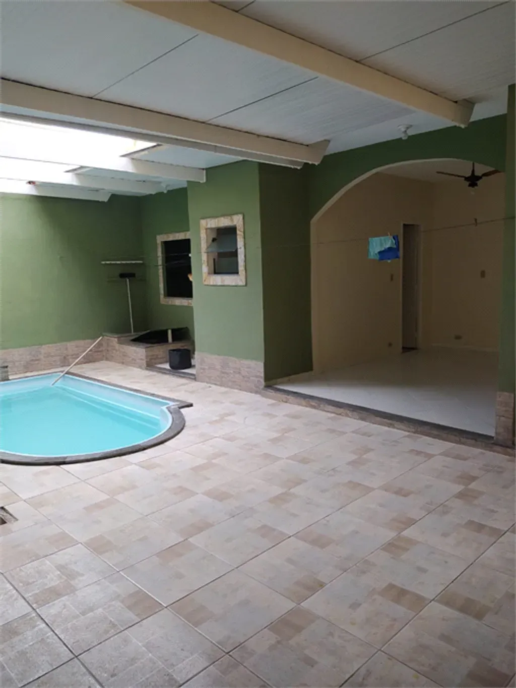 Casa com 4 quartos, 178 m² - São Luís - Volta Redonda — foto 1