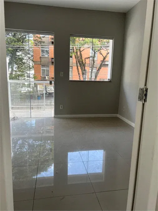 Casa com 3 quartos, 113,3 m² - Jardim Amália - Volta Redonda — foto 5
