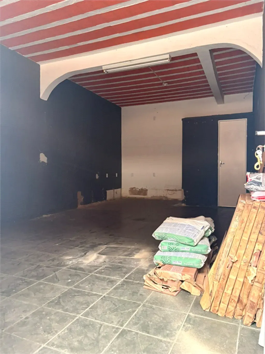 Mall 32 m² - Paraíso - Barra Mansa — foto 1