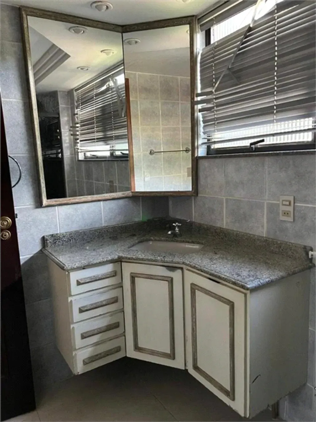 Apartamento com 3 quartos, 168 m² - Centro - Barra Mansa — foto 3