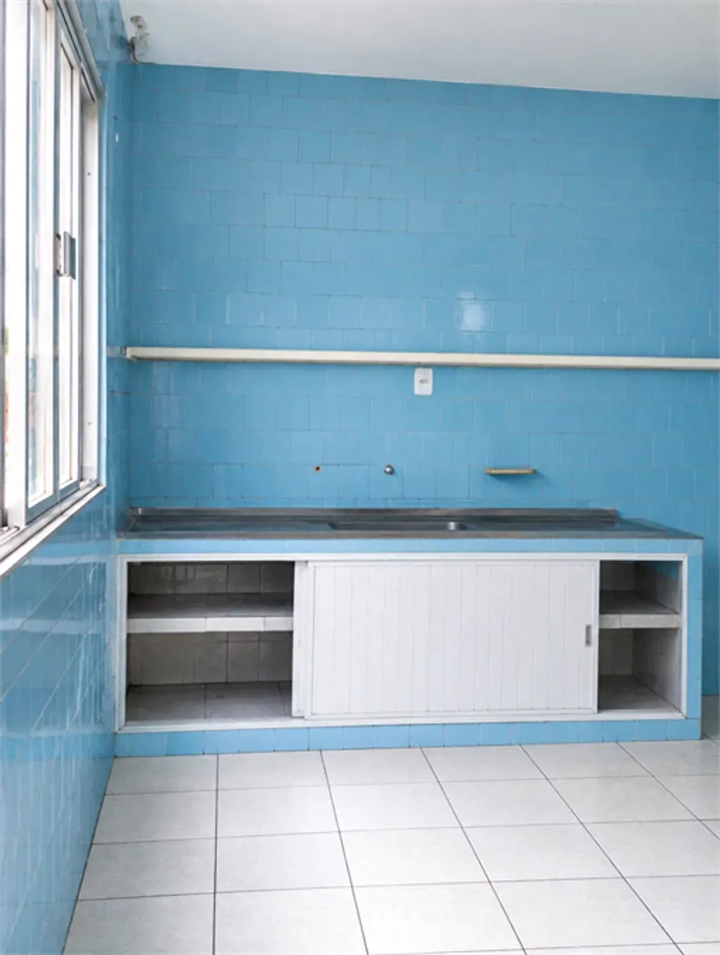 Apartamento com 1 quarto, 35 m² - Minerlândia - Volta Redonda — foto 2