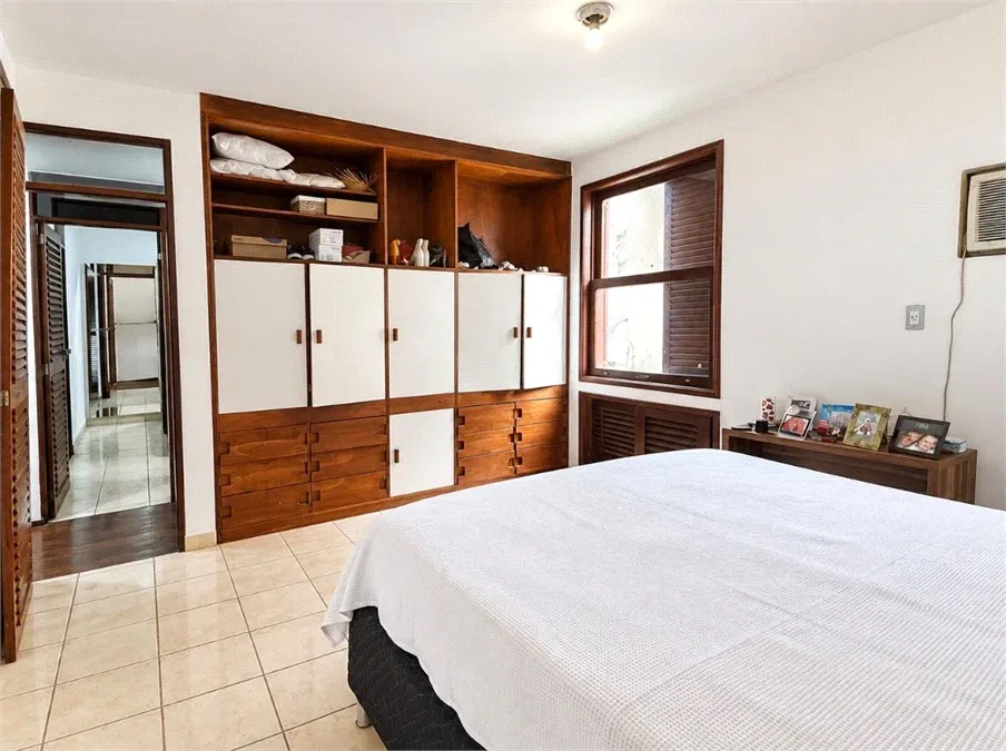 Casa com 4 quartos, 240 m² - Jardim Amália - Volta Redonda — foto 1