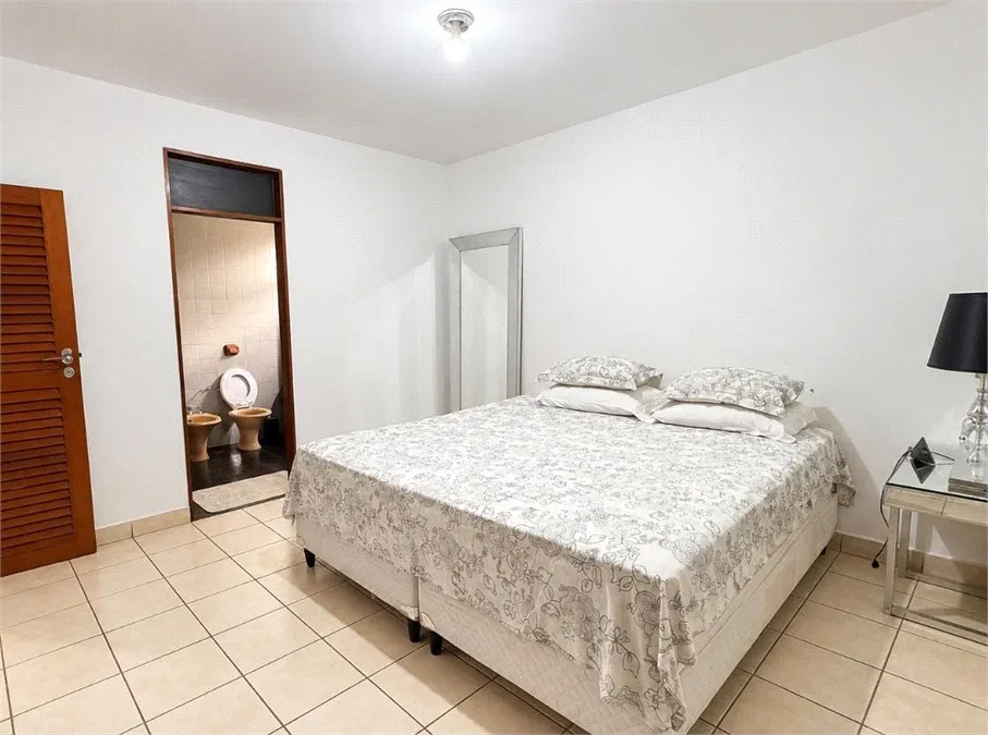 Casa com 4 quartos, 240 m² - Jardim Amália - Volta Redonda — foto 4