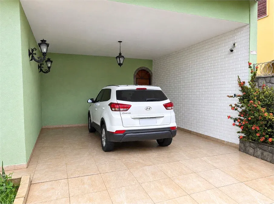 Casa com 4 quartos, 256,8 m² - Jardim Amália - Volta Redonda — foto 2