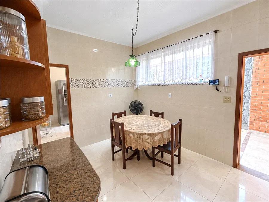 Casa com 4 quartos, 256,8 m² - Jardim Amália - Volta Redonda — foto 11