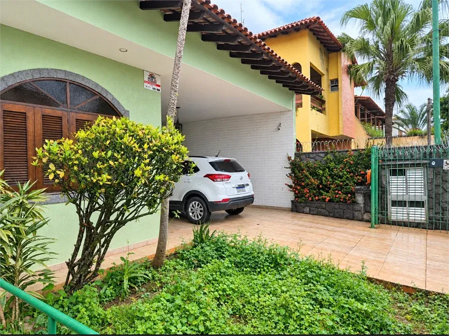 Casa com 4 quartos, 256,8 m² - Jardim Amália - Volta Redonda — foto 4