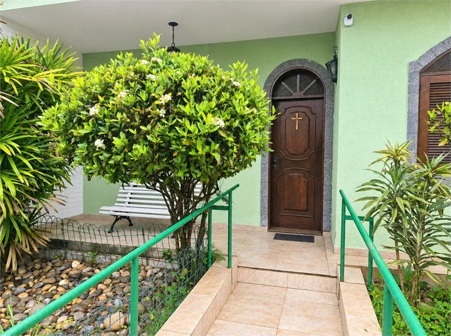 Casa com 4 quartos, 256,8 m² - Jardim Amália - Volta Redonda — foto 5
