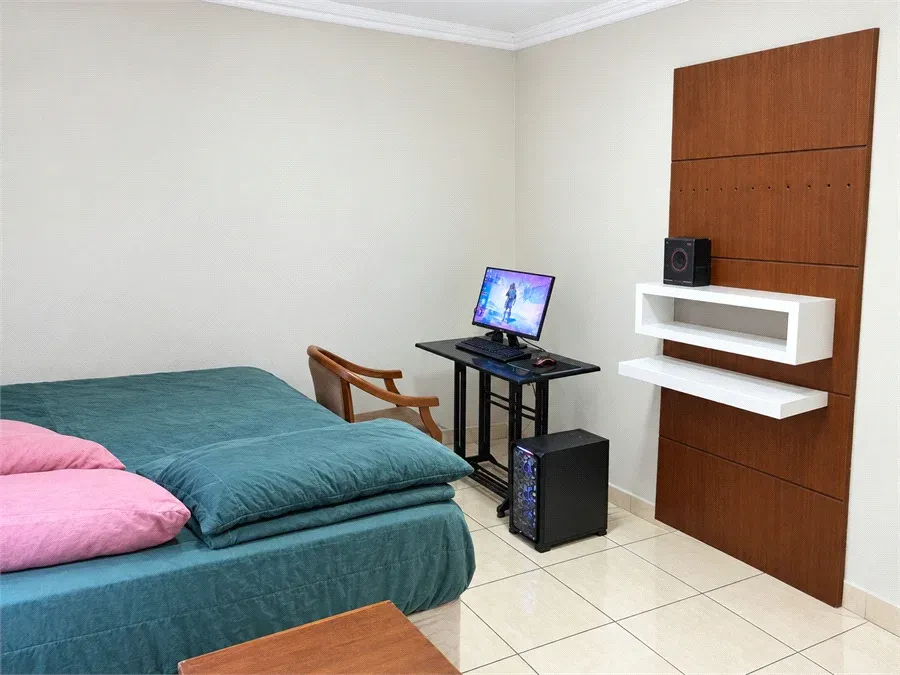 Casa com 2 quartos, 237 m² - Vila Mury - Volta Redonda — foto 1