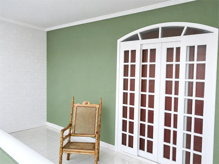 Casa com 2 quartos, 237 m² - Vila Mury - Volta Redonda — foto 2