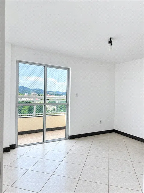 Kitnet com 3 quartos, 87 m² - Nossa Senhora das Graças - Volta Redonda — foto 3