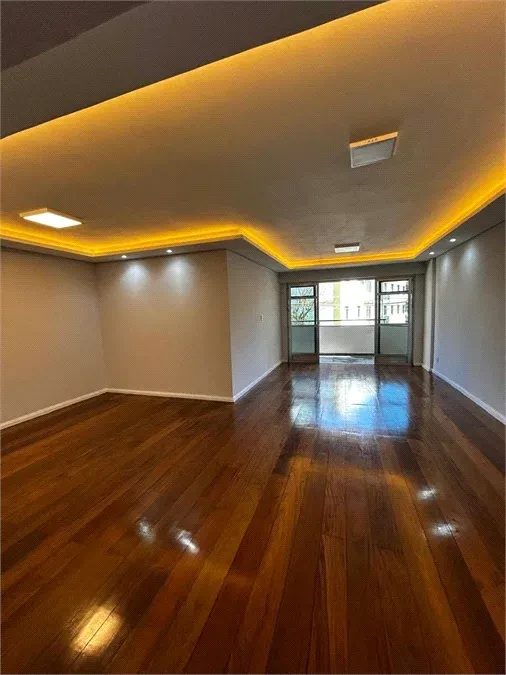 Apartamento com 4 quartos, 231,8 m² - São Geraldo - Volta Redonda — foto 2