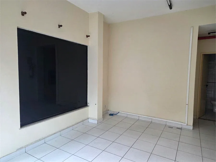 Salão 30 m² - Aterrado - Volta Redonda — foto 3